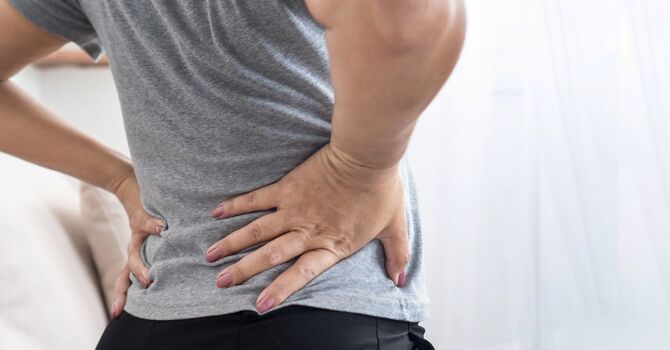 How a Herniated Disc Chiropractor Can Help You Find Relief